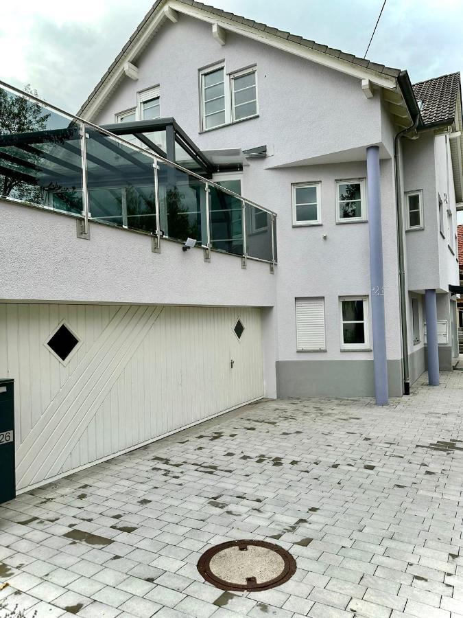 Flexible, Schoene Und Gut Aussehende Feriensuite Reutlingen Esterno foto