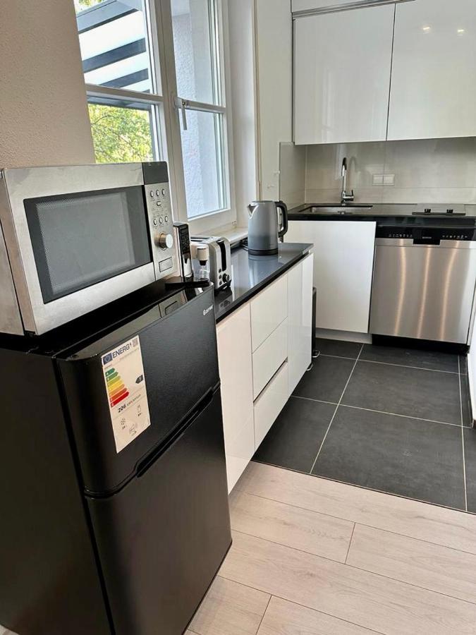 Flexible, Schoene Und Gut Aussehende Feriensuite Reutlingen Esterno foto